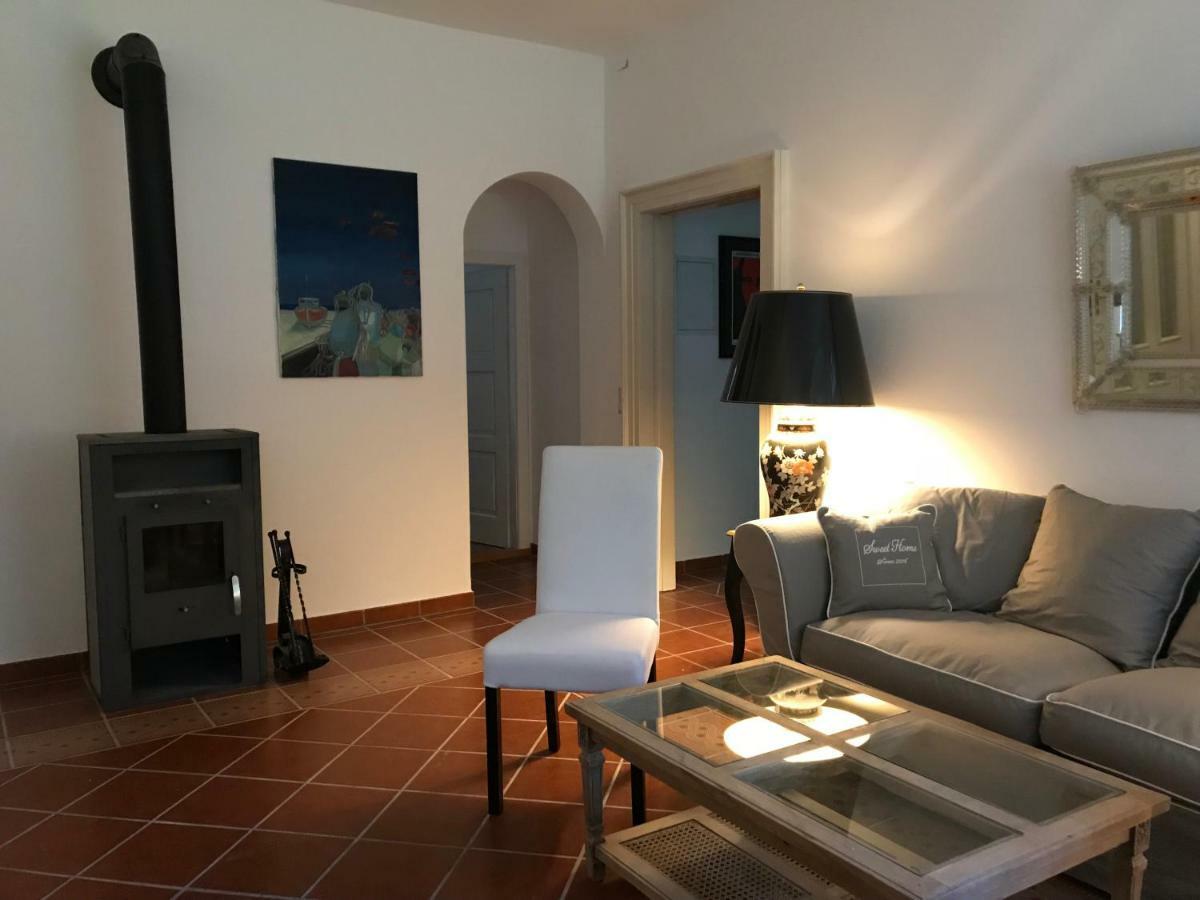 Elegantes Gaesteapartment Verano In Schloss Und Hofgut Langenzell Wiesenbach المظهر الخارجي الصورة